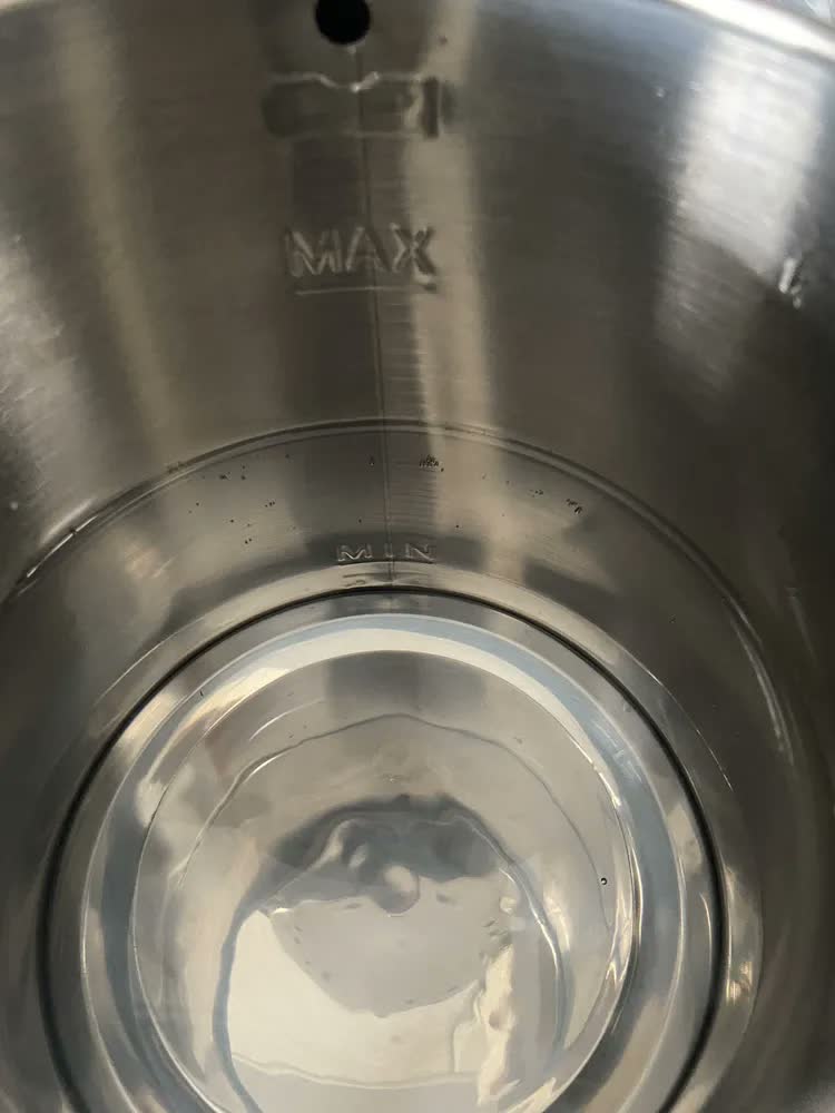 foto de Chaleira Elétrica Britânia 1,6l 1500w Base 360° Bche01 Cor Prata