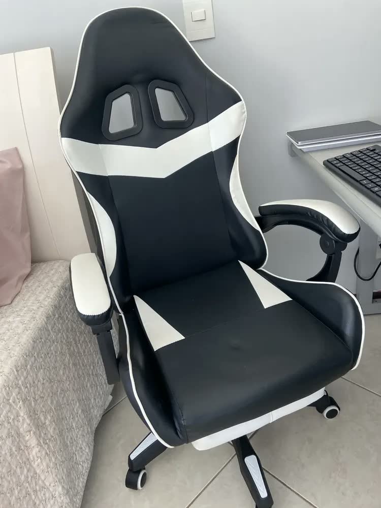foto de Cadeira Gamer Ergonômica Reclinável com Apoio de Pés X-Ray Azul em Couro Sintético