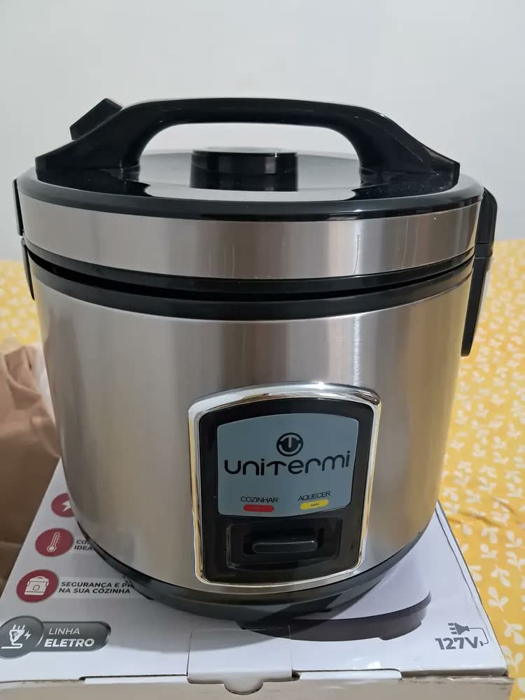 foto de Panela de Arroz Elétrica Unitermi Inox 10 Xícaras 500W