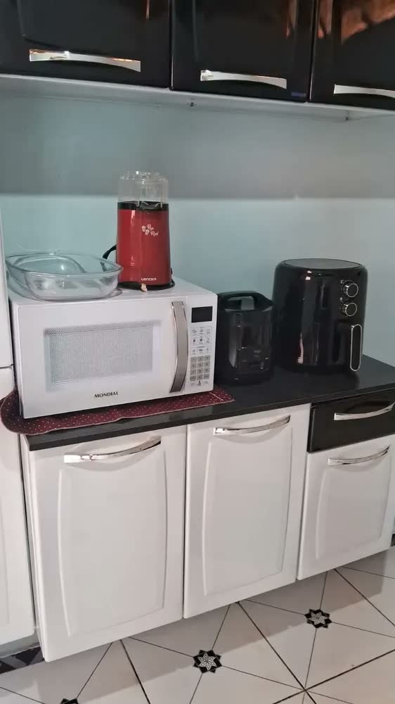 foto de Panela Elétrica De Arroz Rizzo Elgin 5 Xícaras, 400w