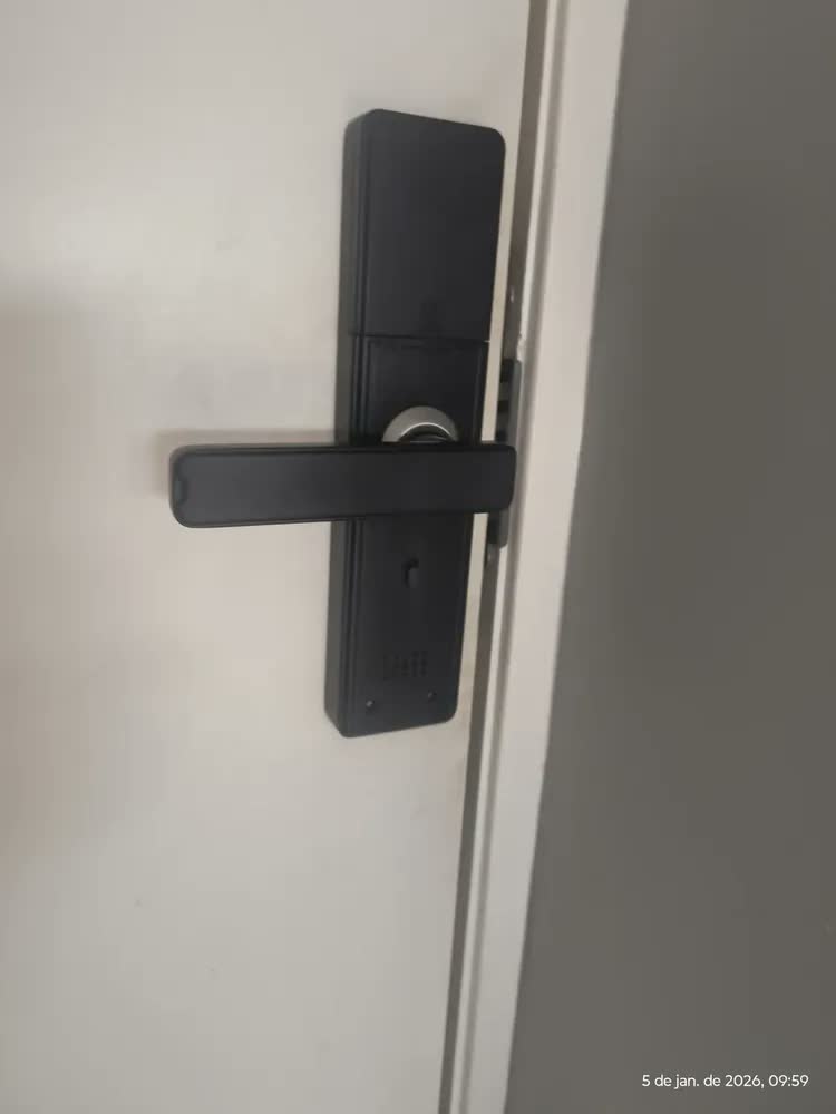foto de Fechadura Eletrônica Digital Biometria Bbg Smart Lock Bluetooth Impressão Digital