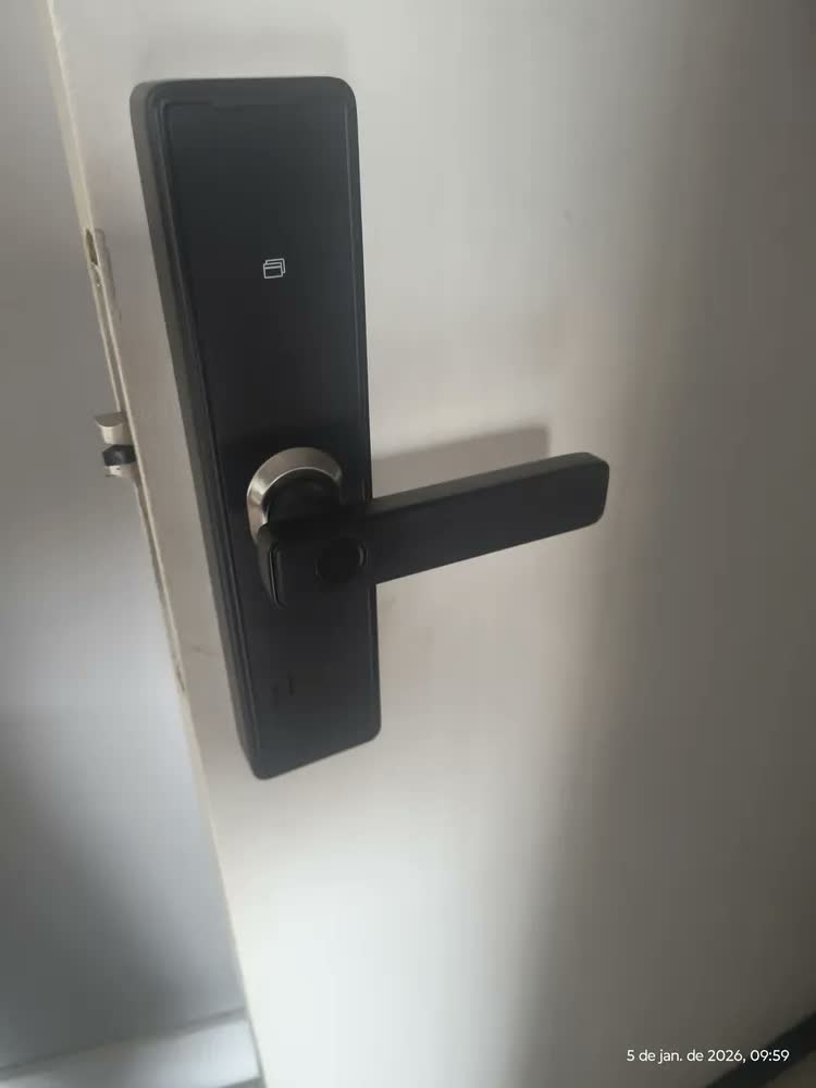 foto de Fechadura Eletrônica Digital Biometria Bbg Smart Lock Bluetooth Impressão Digital
