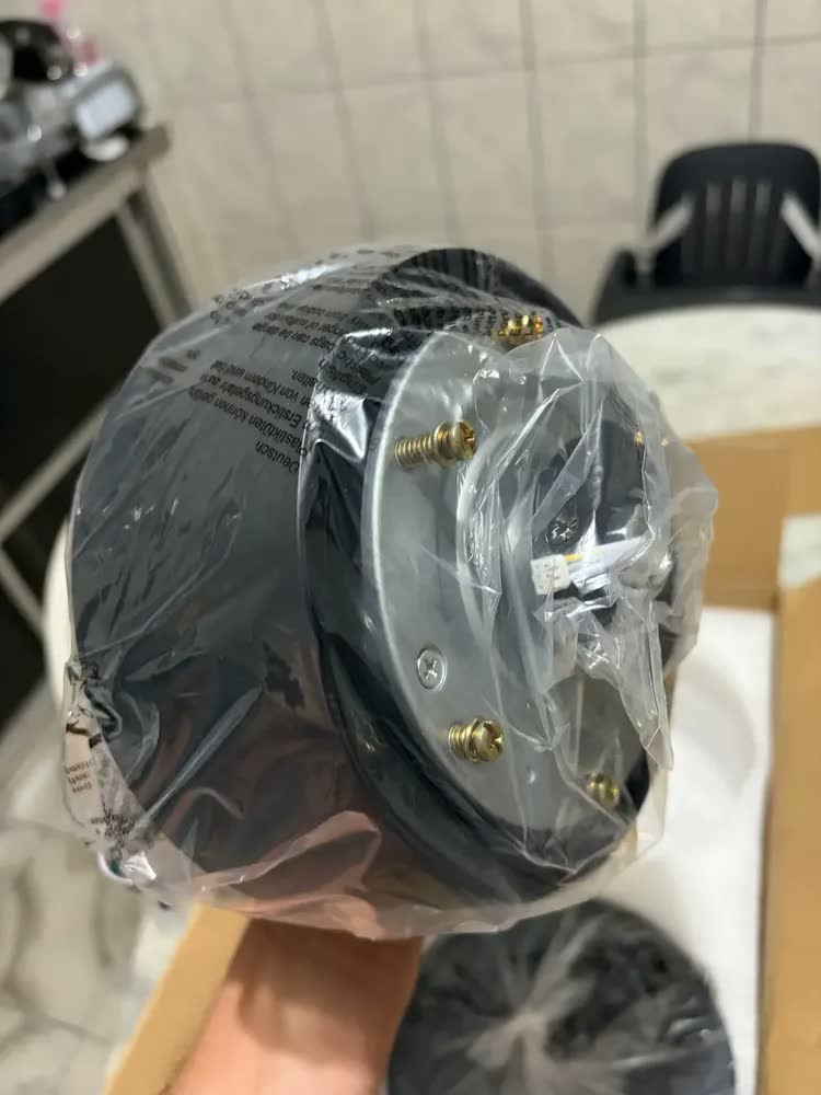 foto de Ventilador De Teto 42'' Silencioso Com Lâmpada Controle 3pás