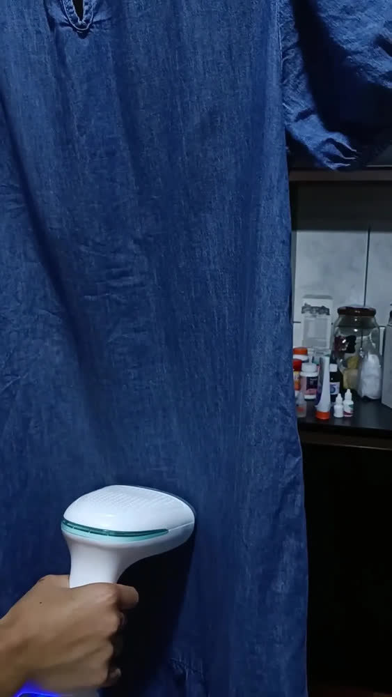 foto de Vaporizador De Roupas Portátil Passadeira Vapor Quente Ferro