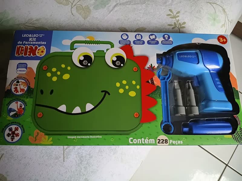 foto de Brinquedo Dinossauro Montar 228 Pçs Parafusadeira Elétrica