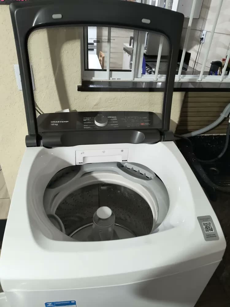 foto de Máquina de Lavar Brastemp 18Kg - BWF18AB