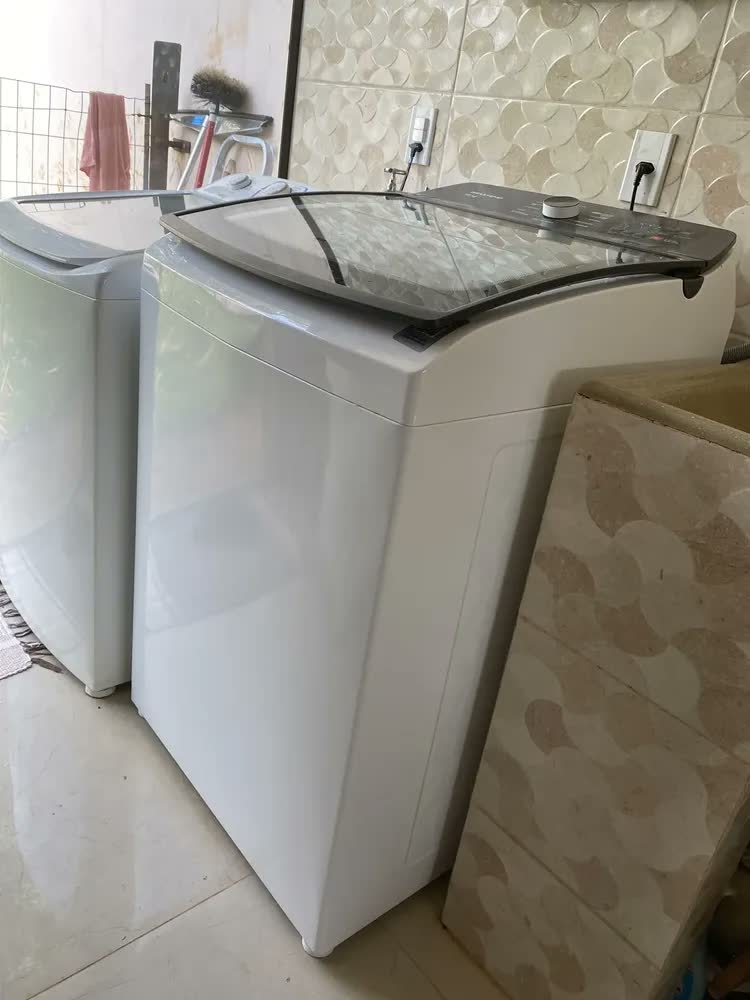 foto de Máquina de Lavar Brastemp 18Kg - BWF18AB