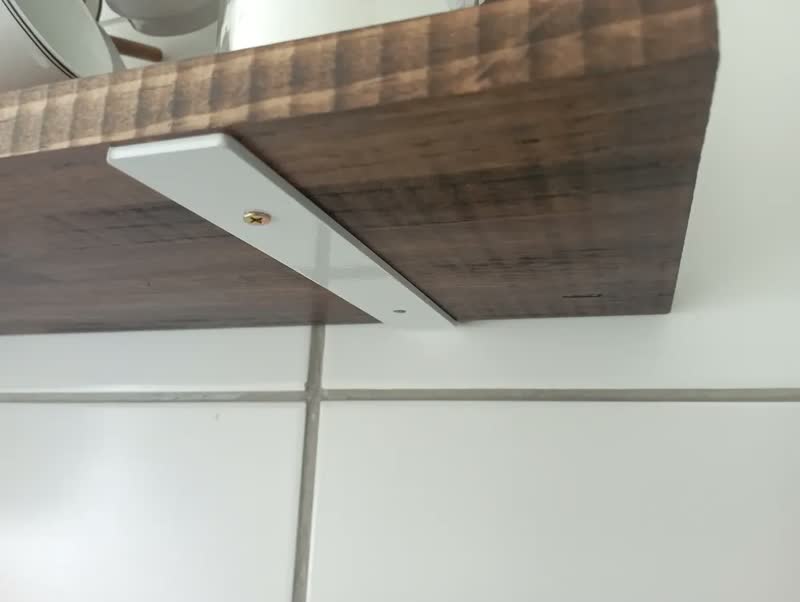 foto de 20cm - Mão Francesa Cantoneira Branca Invertida - Rio Design99 - Ferro Aço Suporte Para Prateleira Reforçada Resistente Industrial Madeira Bancada Estante S23