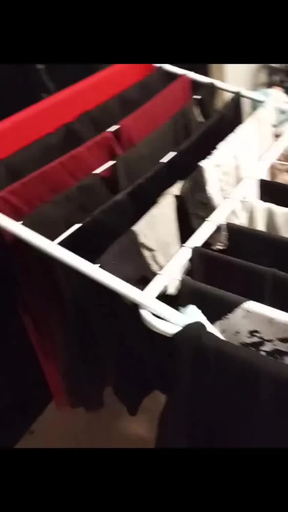 foto de Varal Roupa Chão Com Abas Maxi Grande 25kg Retrátil Dobrável Cor Preto