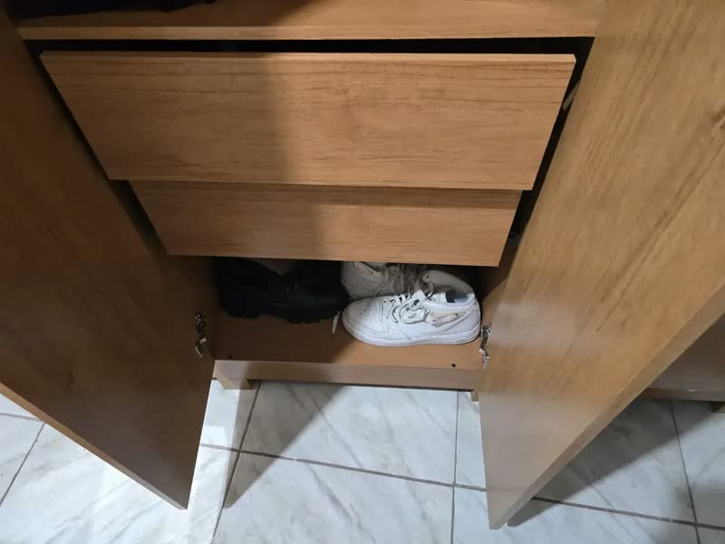 foto de Guarda Roupa 06 Portas Easy Slim Amendoa Clean/off White
