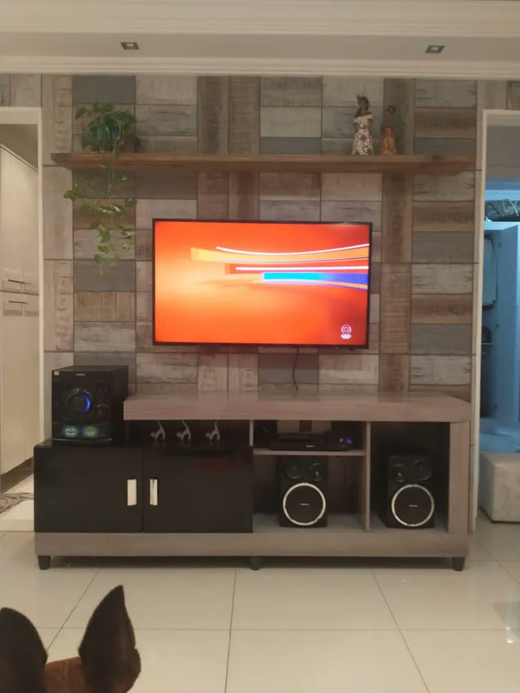 foto de 1 Prateleira Pinus Reta Painel Grossa Rustica 160x29 Cor Imbuia