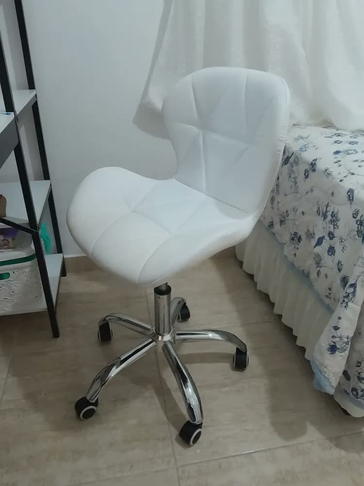 foto de Cadeira Escritório Elidy Home Decor Ergonômica Preto Giratória Rodinhas