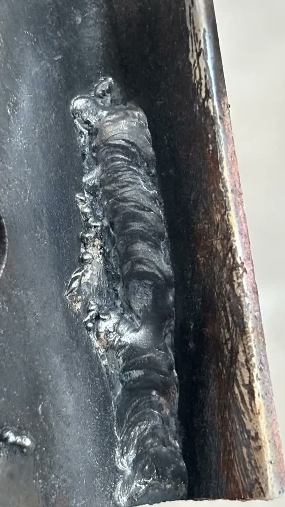 foto de Máquina Inversora de Solda Mig Sem Gás Bivolt 3 Em 1 Mma Tig Nevvo + Arame