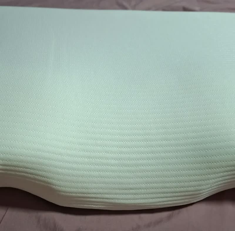 foto de Travesseiro Cervical Ortopédico Espuma Memória Best Pillow Hipoalergênico
