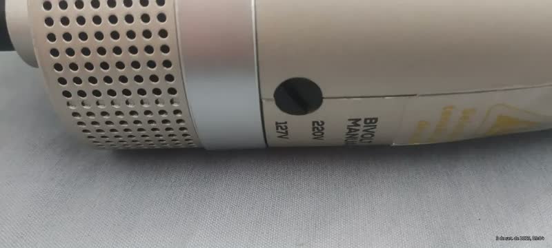 foto de Escova Secadora Pes30 Multicerdas 4 Em 1 1300w Philco Bivolt Prateado