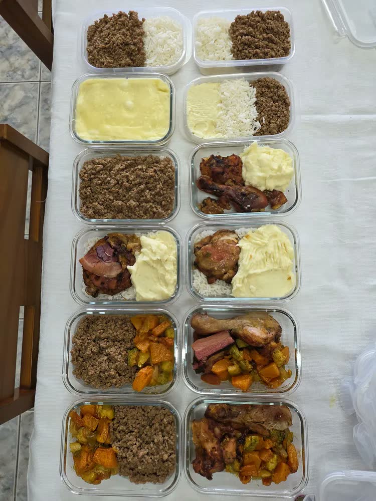 foto de Vittak Kit 10 Potes Vidro Hermético Com 4 Travas Marmita Microondas Freezer Transparente 640ml