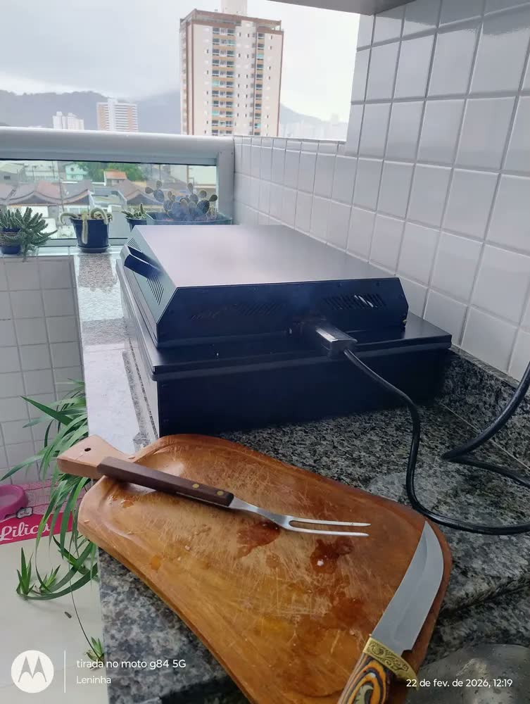 foto de Churrasqueira Elétrica 2 Em 1 (maior )