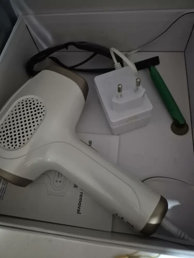 foto de Depilador Luz Pulsada Kemei KM-7106 com Sensação Gelo para Corpo e Rosto