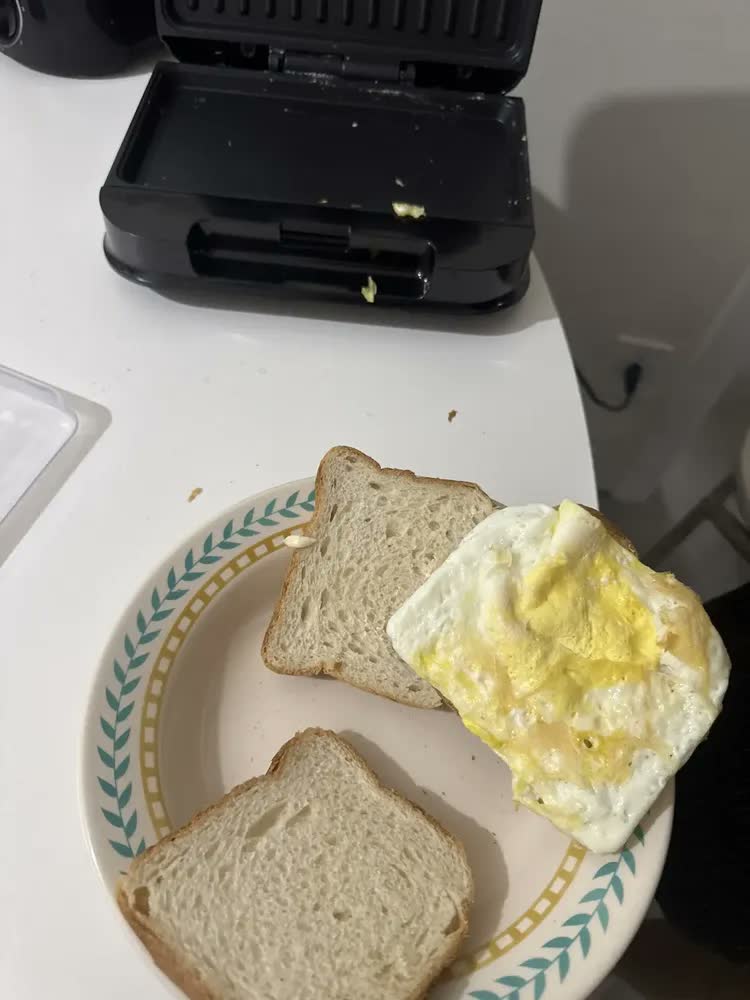 foto de Sanduicheira e Grill britânia BGR25B 2 em 1 750w Preto