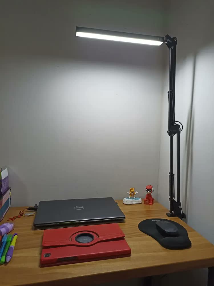 foto de Luminaria De Mesa Articulável Flexível Com Luz De Led Usb