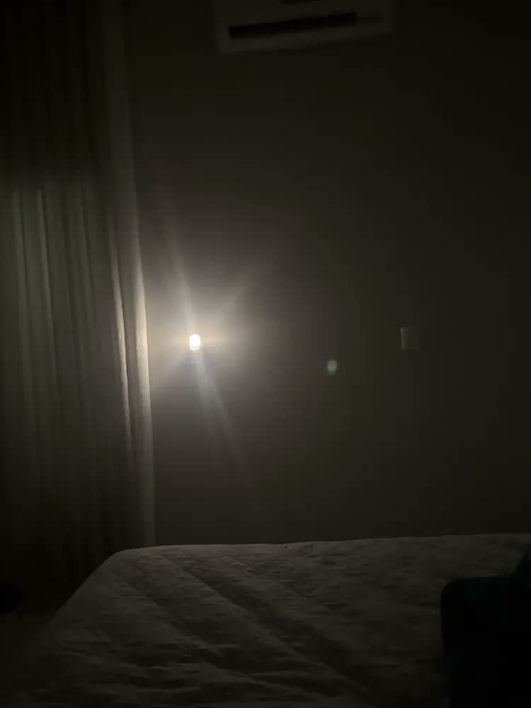 foto de Kit 2 Luminária Abajur Infantil Bivolt Luz Quente Fria Led