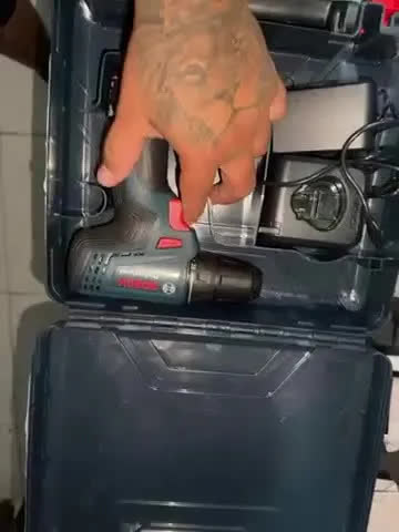 foto de Parafusadeira Furadeira Bateria Gsr120-li Com Kit 15 Brocas Bosch