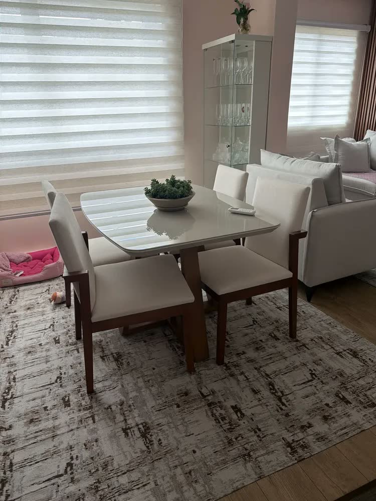 foto de Tapete Grande para Sala e Quarto Algodão 300x200 Antiderrapante Branco e Cinza Obra de Arte ENCANTALAR