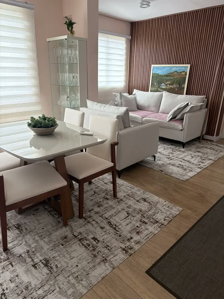 foto de Tapete Grande para Sala e Quarto Algodão Jacquard Antiderrapante 2 x 2.5 m Branco/Cinza