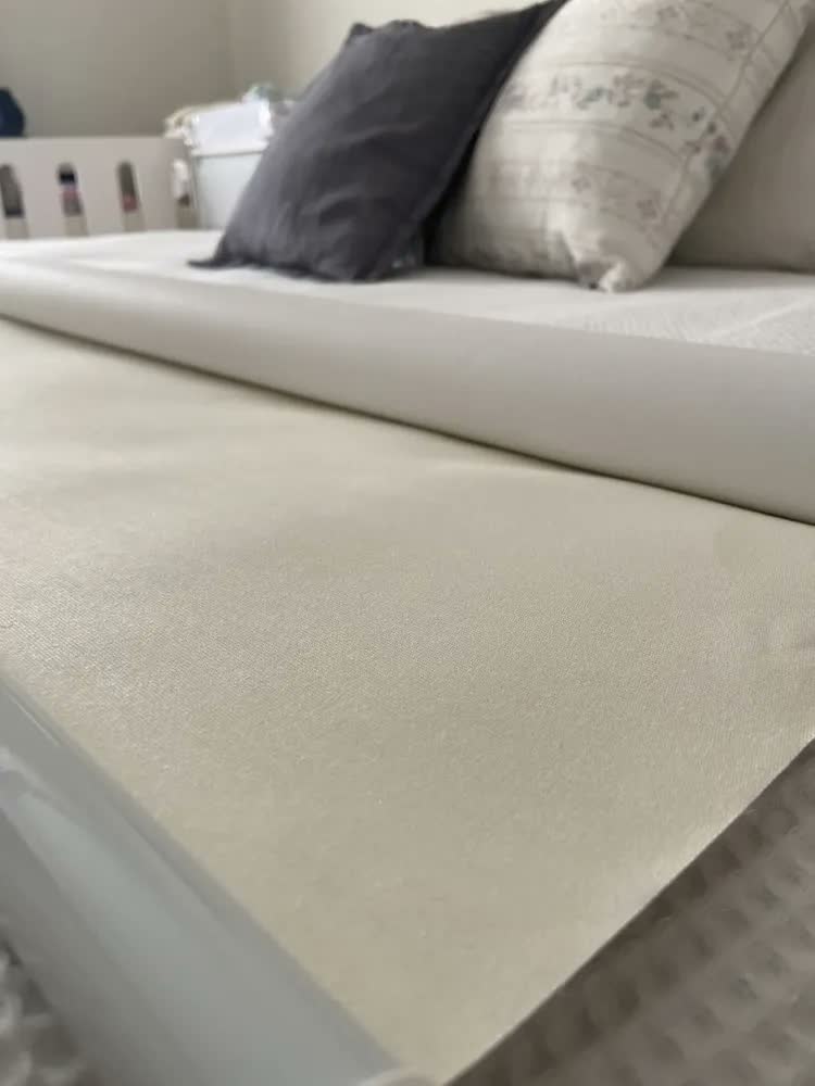 foto de Cortina Rolo Blackout 0% 1,30 L X 1,30 A Escurecer Quarto Cor Branco