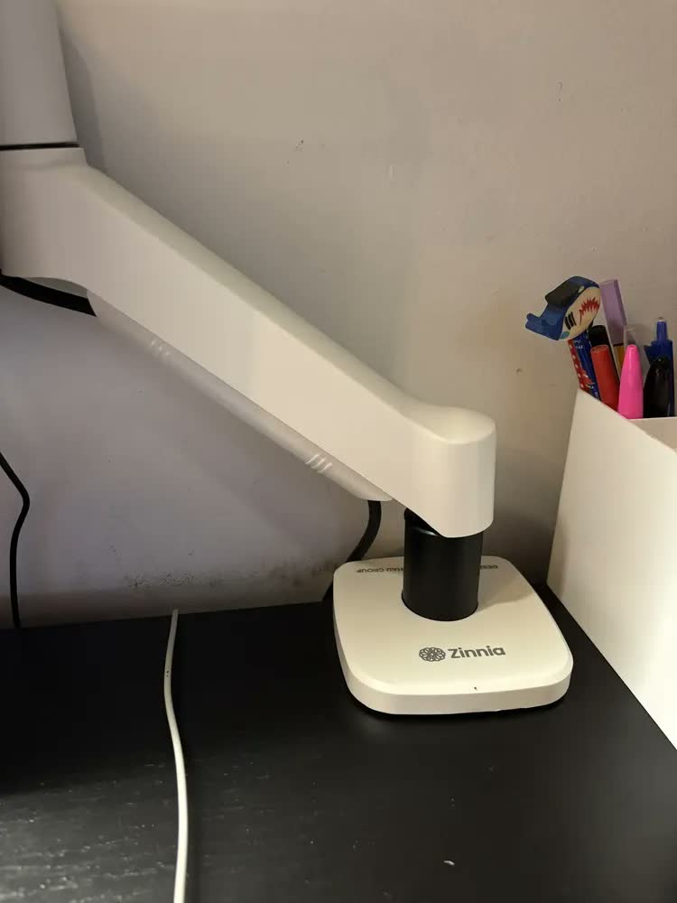 foto de Suporte Articulado Para Monitor 13 a 32 Pistão a Gás Ajustável Zinnia Nimbo 110 Branco