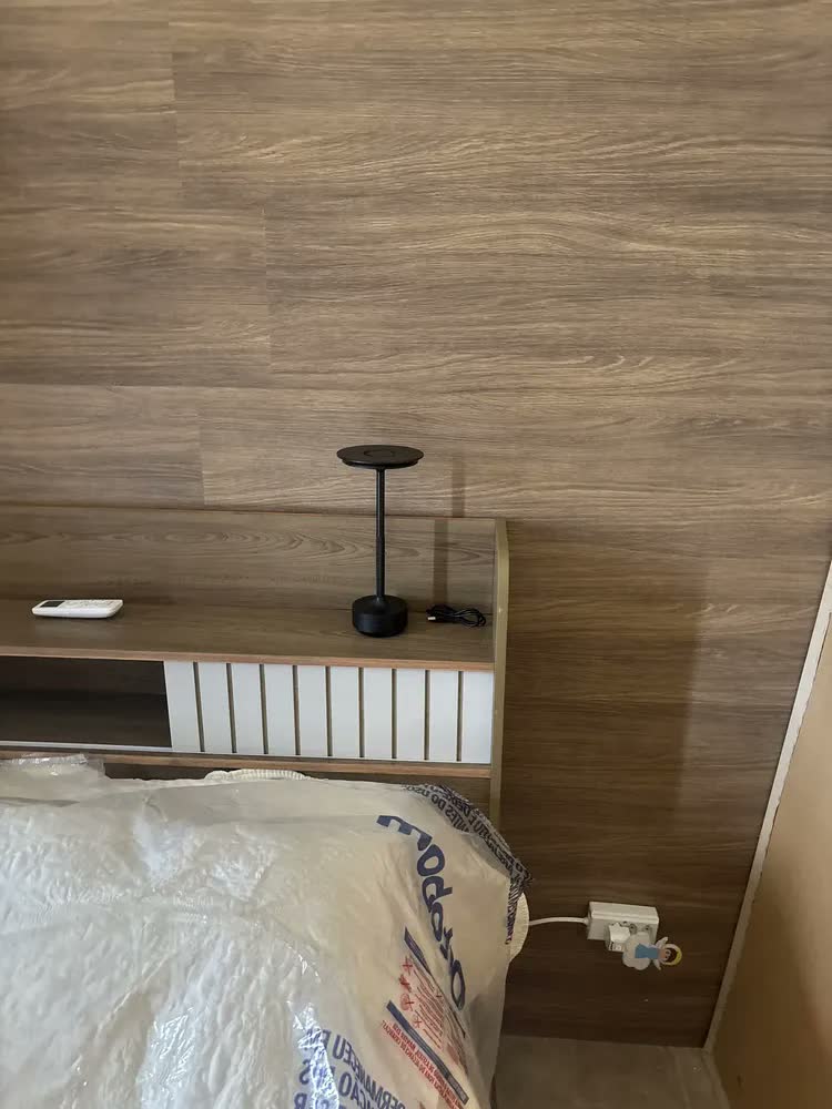 foto de Luminária Abajur Moderna Sem Fio Recarregável Com Dimmer Led