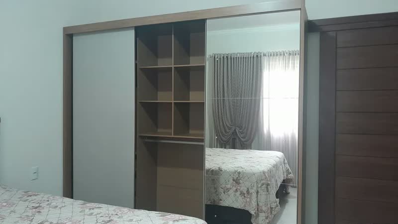 foto de Guarda-Roupa Casal 3 Portas Correr Espelho MDF Fosco Horizonte Vegas