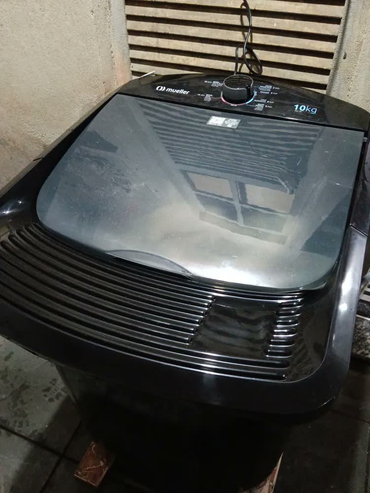 foto de Tanquinho De Lavar Roupa Mueller 10 Kg Com Superesfregador Cor Preto