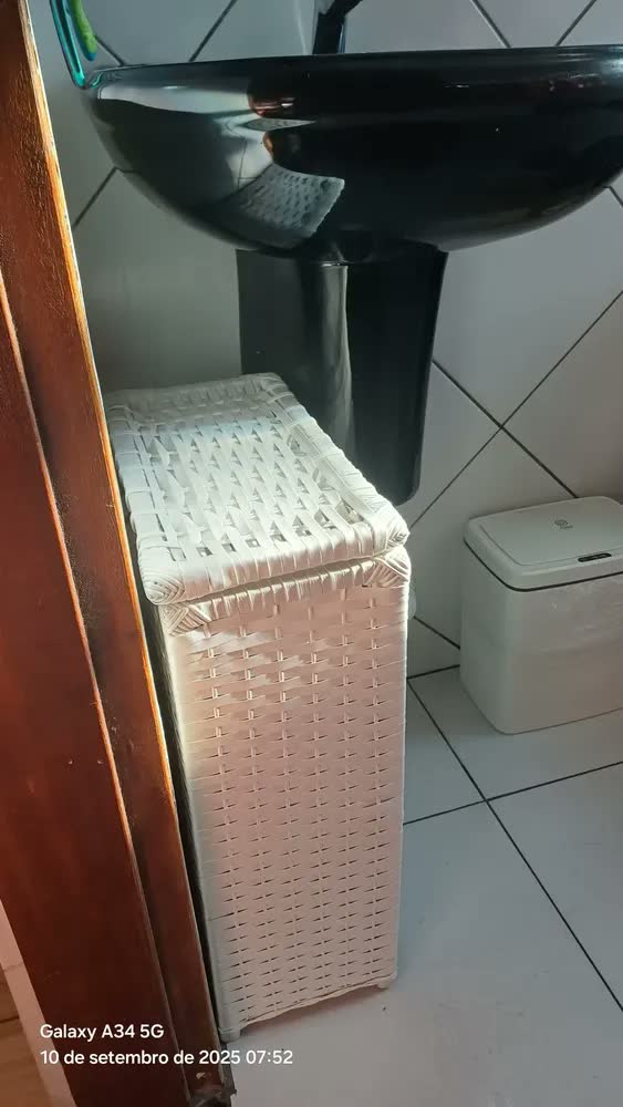foto de Cesto Roupa Suja Junco Vime Fibra Sintética 20x40x60
