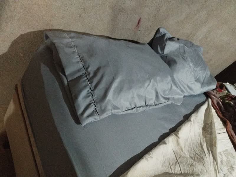 foto de Jogo De Lençol Queen C/ Elástico 3 Peças 400 Fios Ponto Palito Extra Macio Suave Luxo Premium Preto