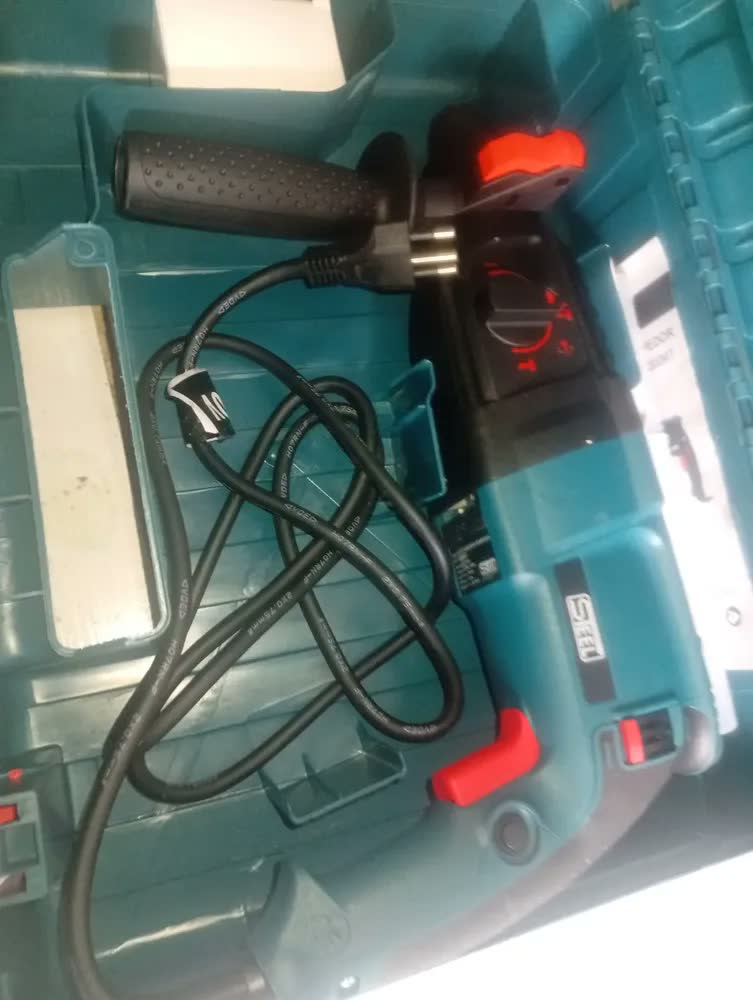 foto de Furadeira De Impacto Martelete Rompedor 1000w Reversível