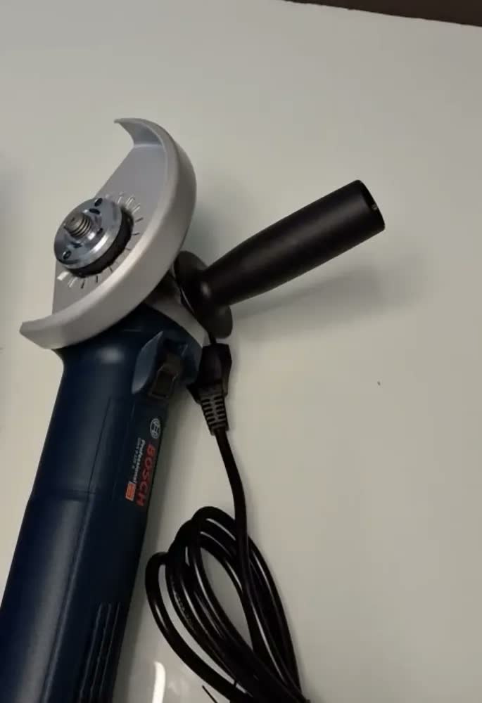 foto de Bosch Heavy Duty GWS 9-125 S 220v