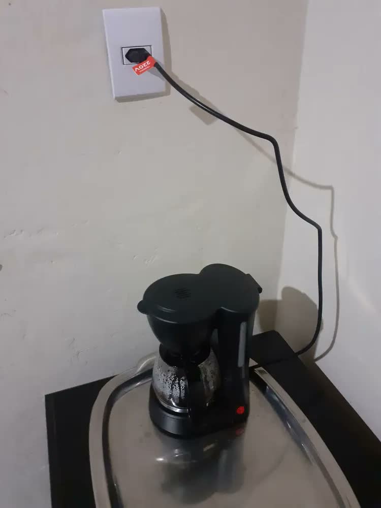foto de Cafeteira Elétrica Cf-102 Kian 18 Xícaras 650w Cor Preto