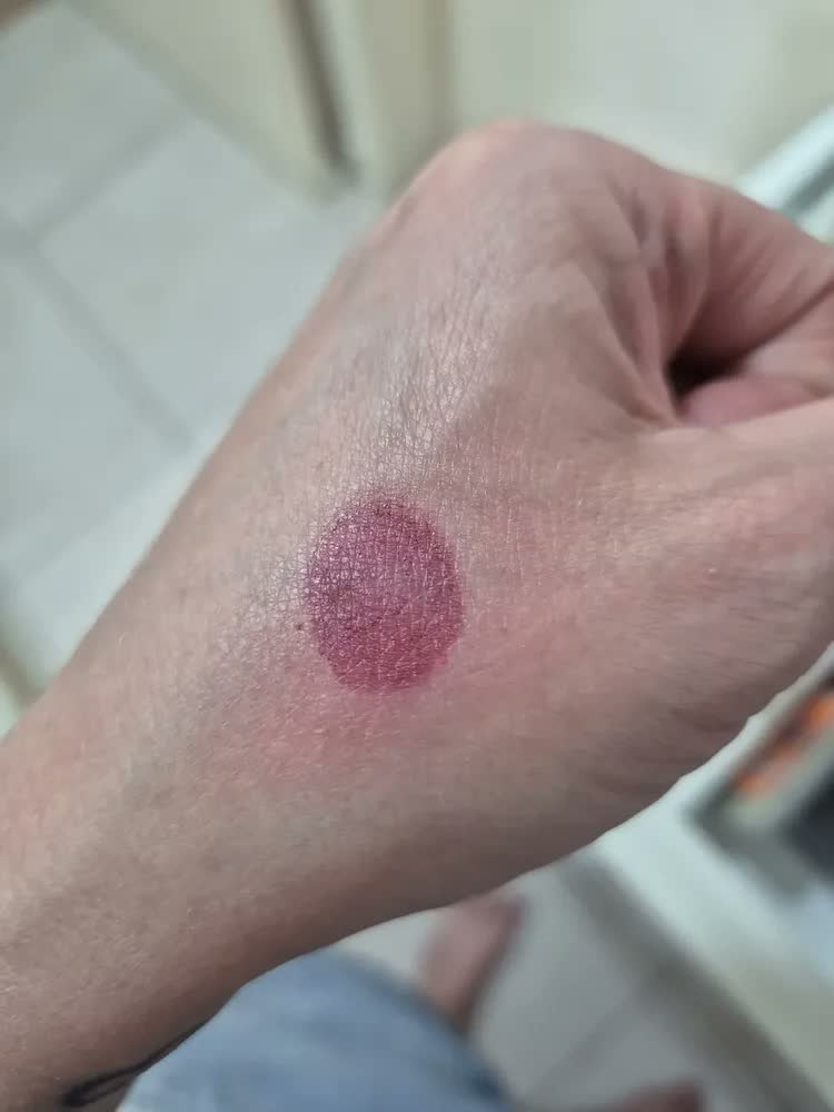foto de Blush Stick Daily Multifuncional Niina Secrets Eudora 5g Tom Da Maquiagem Amora