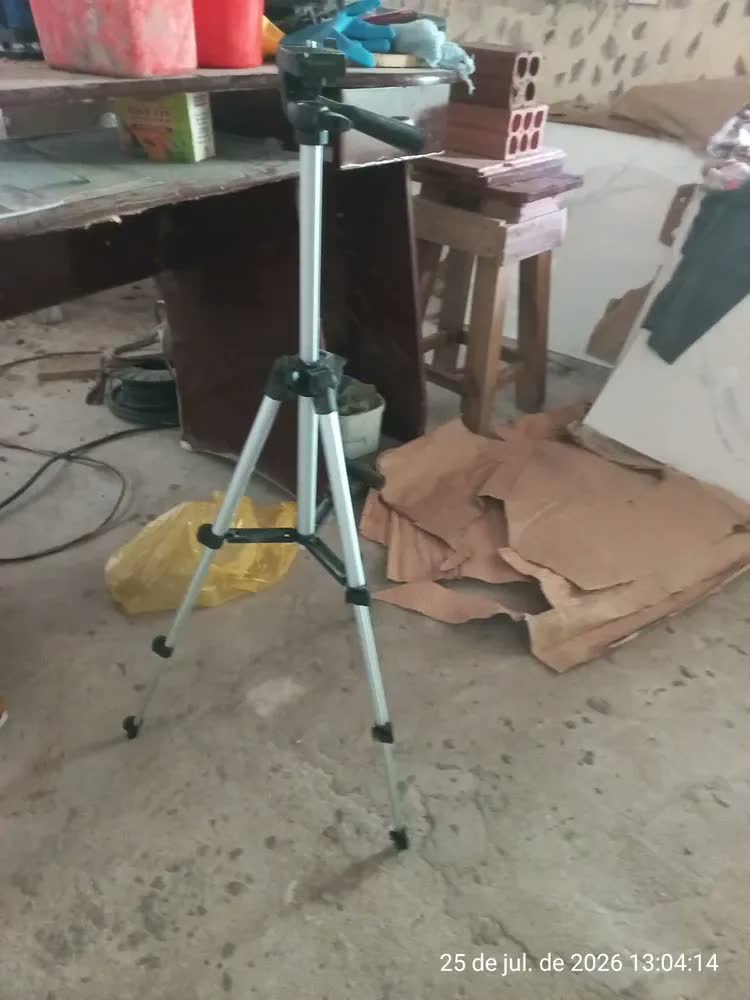 foto de Kit Nível A Laser Verde 12 Linhas Esquadro + Suporte + Tripé Recarregavel Profissional Prumo Autonivelante Nano Bateria