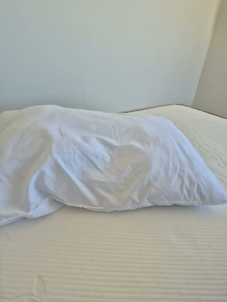 foto de Kit 2 Travesseiro Fibra Siliconada Perfil Baixo Antialérgico Conforto Suave Suporte Macio Cervical Premium