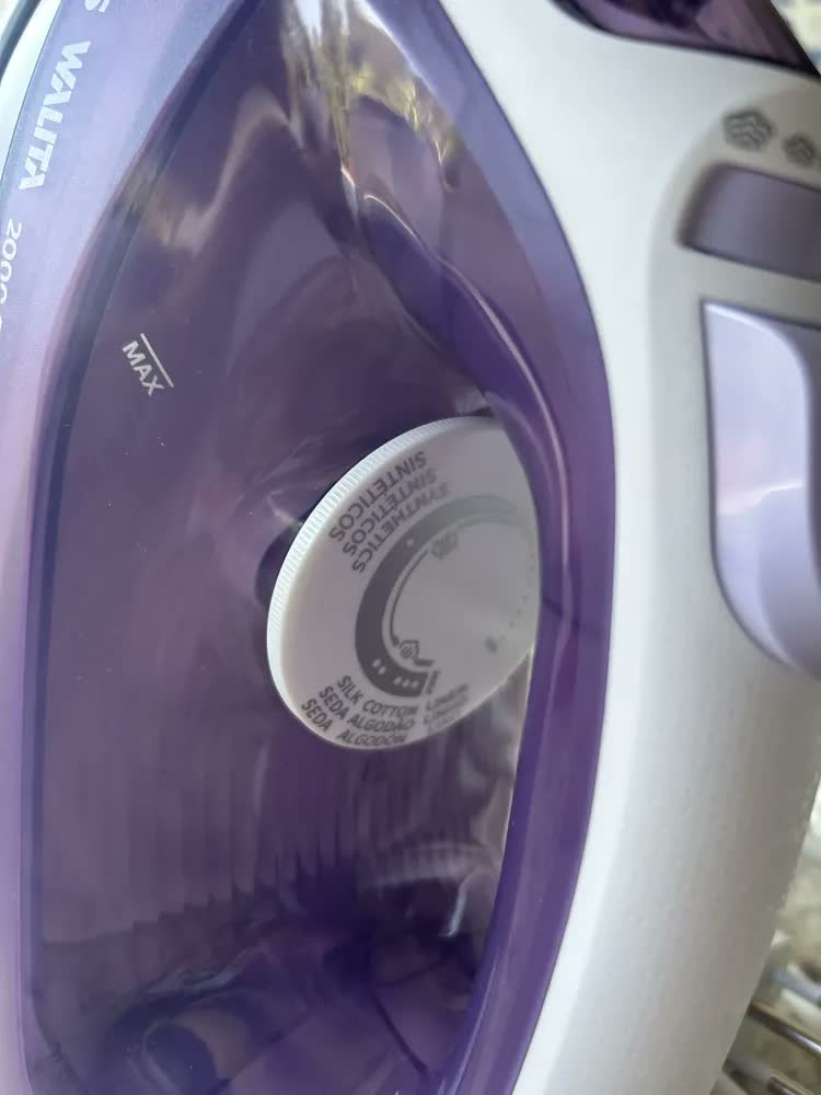 foto de Ferro a Vapor Philips Walita Roxo 2000w Dst2020 220V