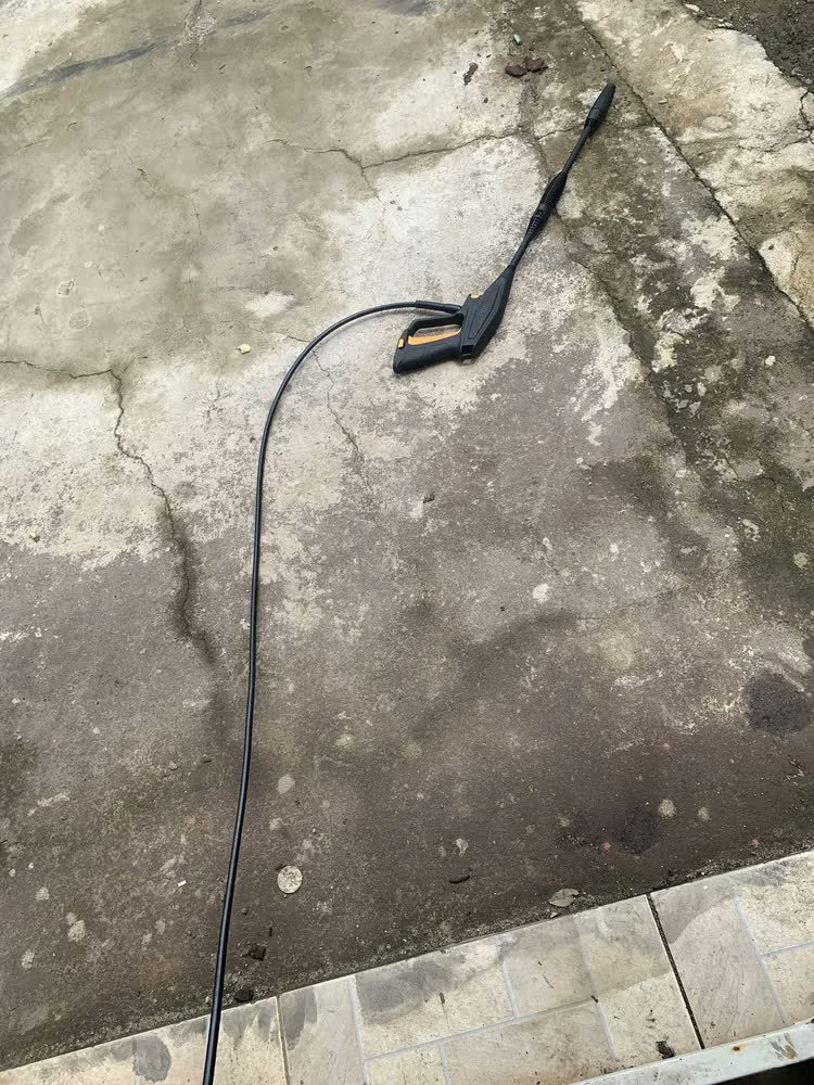foto de Desobstruidora Lavadora De Alta Pressão Wap Ágil Ultra 1800 Cor Amarelo Frequência 60 Hz
