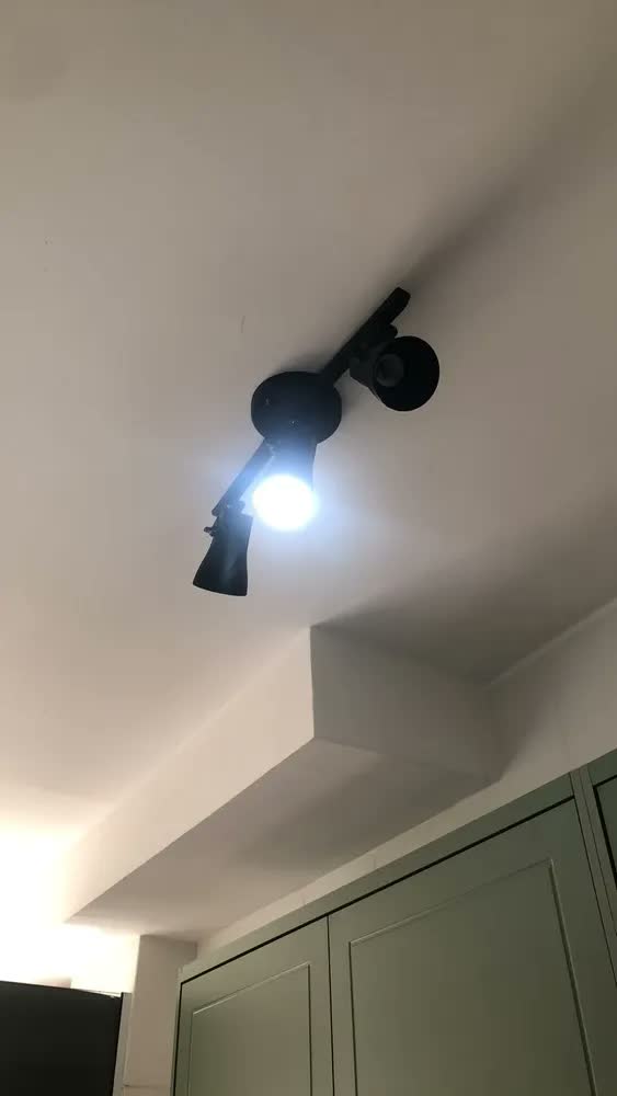 foto de Luminaria De Teto Spot Trilho Triplo Direcionável 3 Lâmpadas