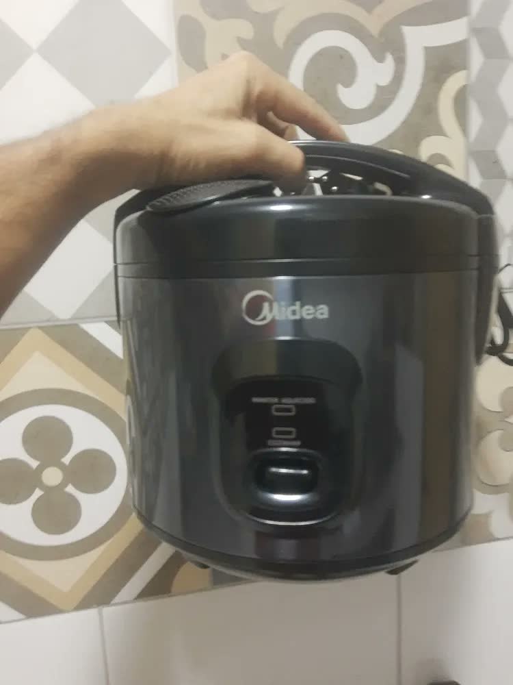 foto de Panela De Arroz Elétrica 3l Preta Midea Cor Preto