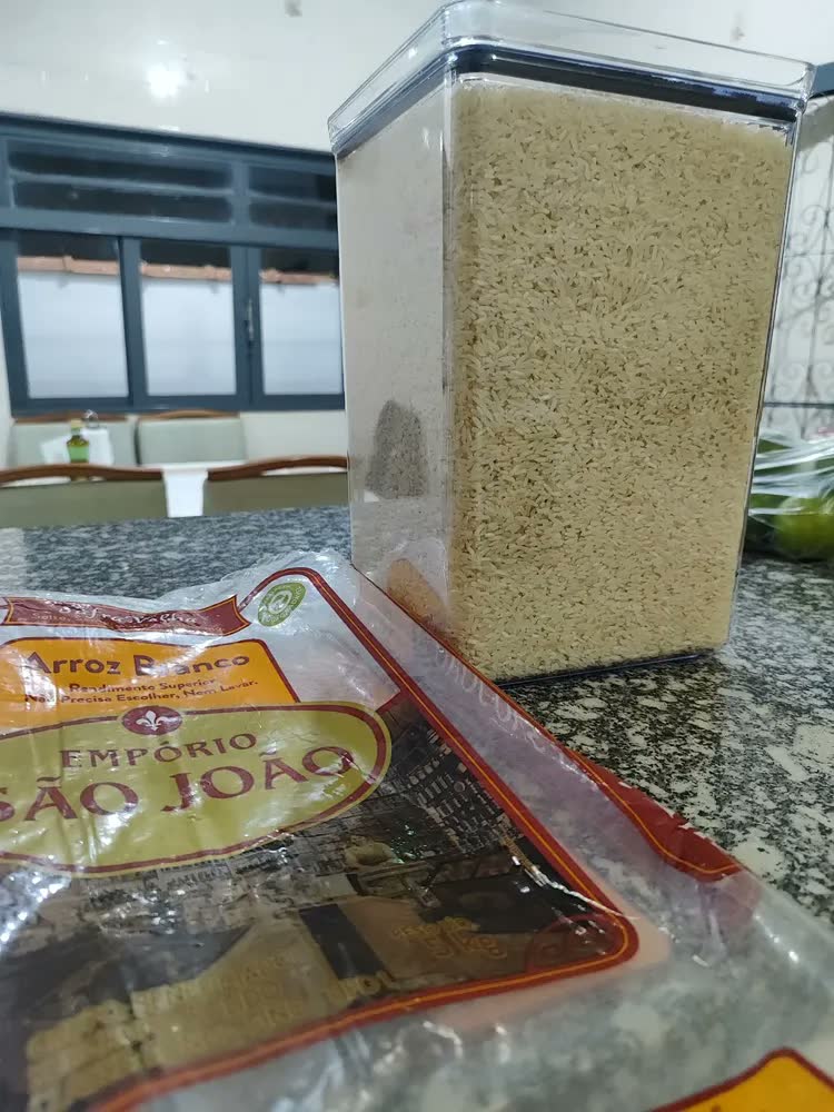 foto de Pote Hermético Grande 6215ml Para Arroz Feijão Despensa Cor Transparente