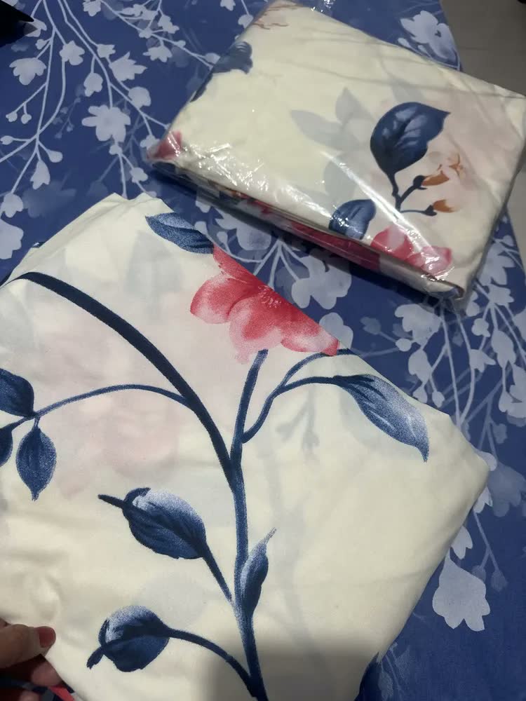 foto de Jogo De Lençol Queen Estampado Com Elástico 200 Fios 3 Peças Desenho do tecido Felicità