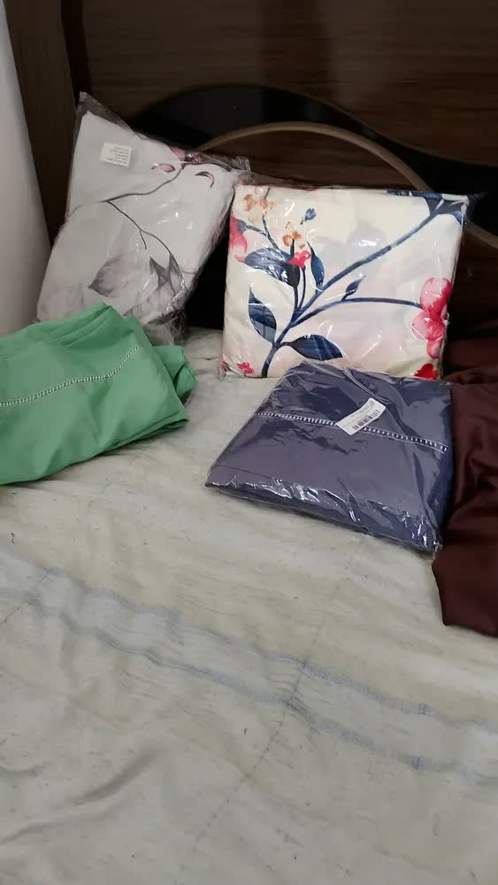 foto de Jogo De Lençol Queen Estampado Com Elástico 200 Fios 3 Peças Desenho do tecido Felicità