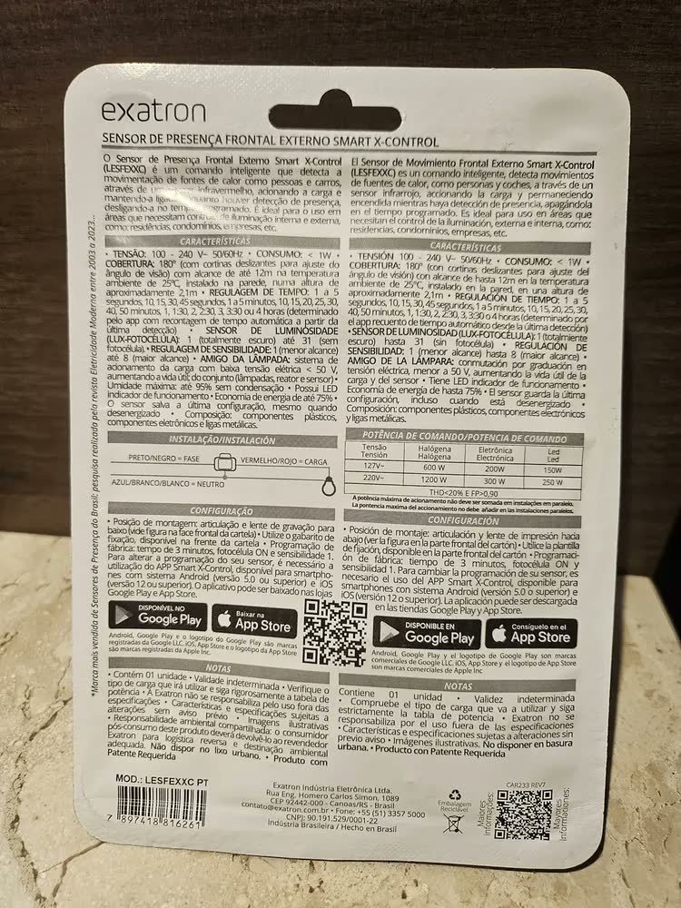 foto de Sensor Presença Movimento Fotocélula Temporizador Xcontrol App Exatron LESFEXXC2 110v 220v Bivolt Preto
