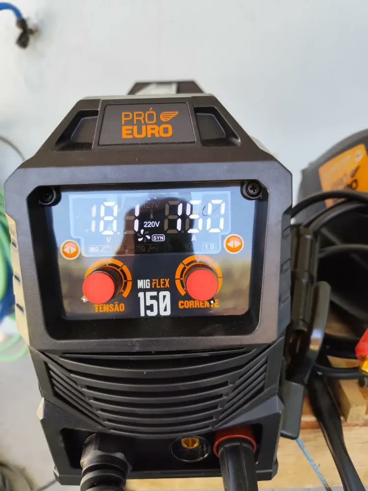 foto de Máquina De Solda 150a Flex Mig Mma Tig Lift Bivolt + Máscara Profissional Pró Euro